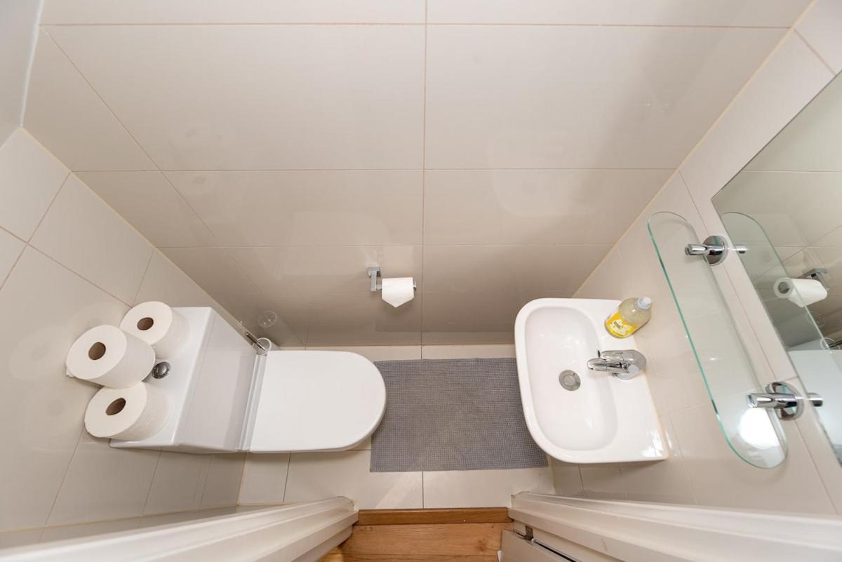 3 Bedroom Apartment With Private Terrace In Pimlico, Westminster, Victoria Londra Dış mekan fotoğraf