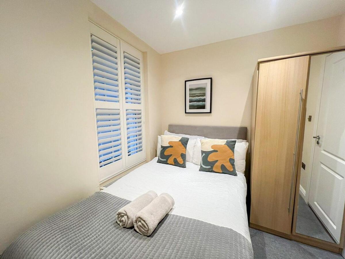 3 Bedroom Apartment With Private Terrace In Pimlico, Westminster, Victoria Londra Dış mekan fotoğraf