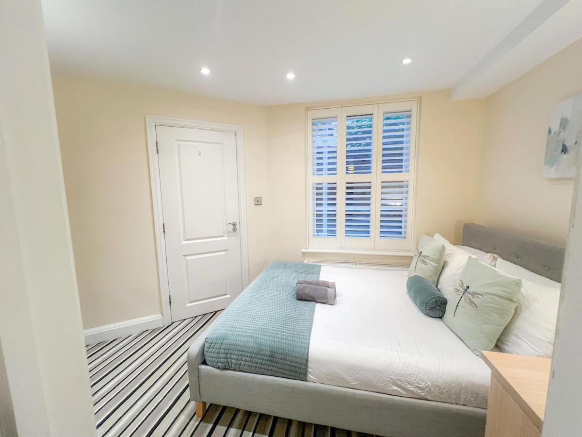 3 Bedroom Apartment With Private Terrace In Pimlico, Westminster, Victoria Londra Dış mekan fotoğraf