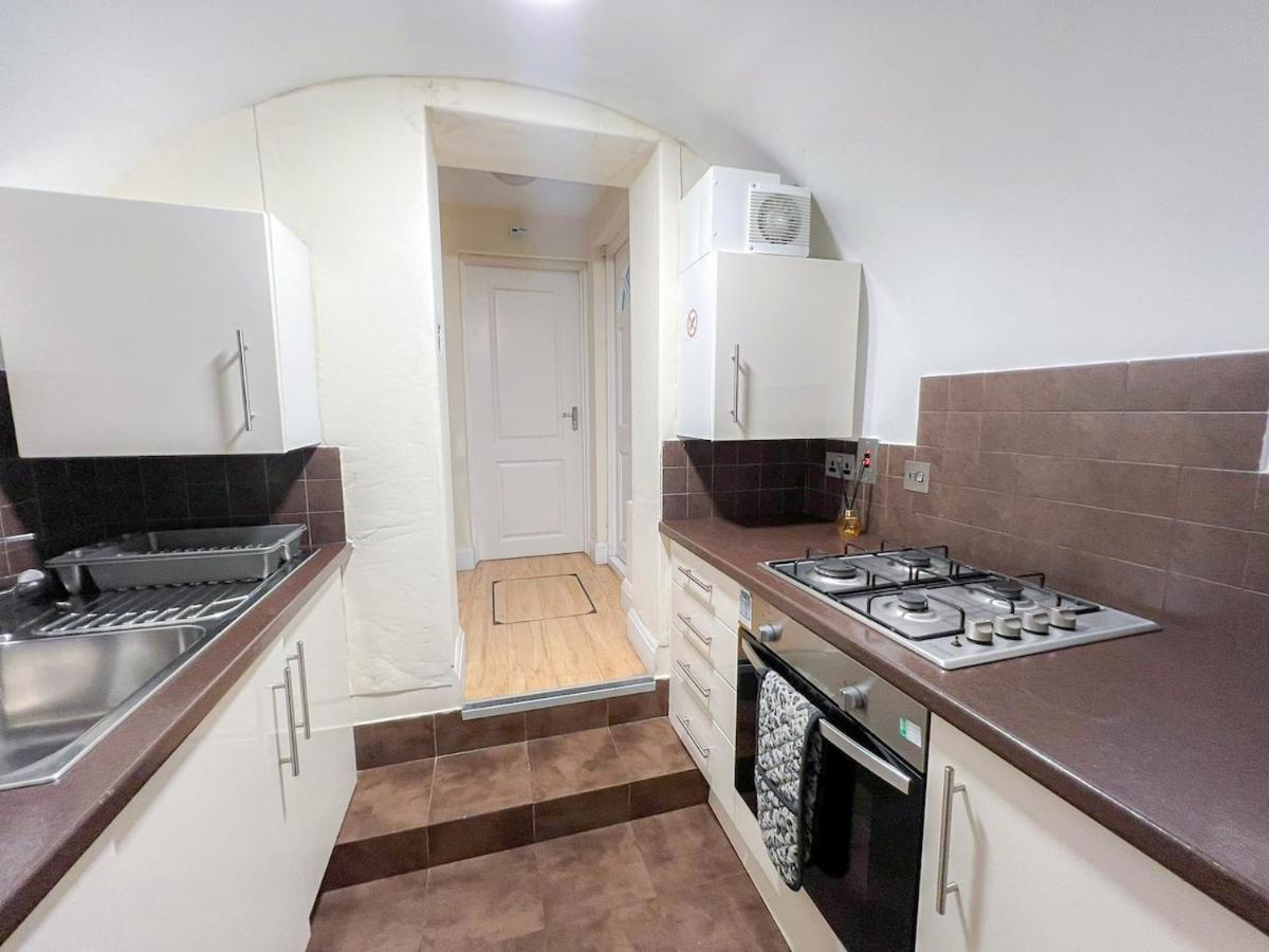 3 Bedroom Apartment With Private Terrace In Pimlico, Westminster, Victoria Londra Dış mekan fotoğraf