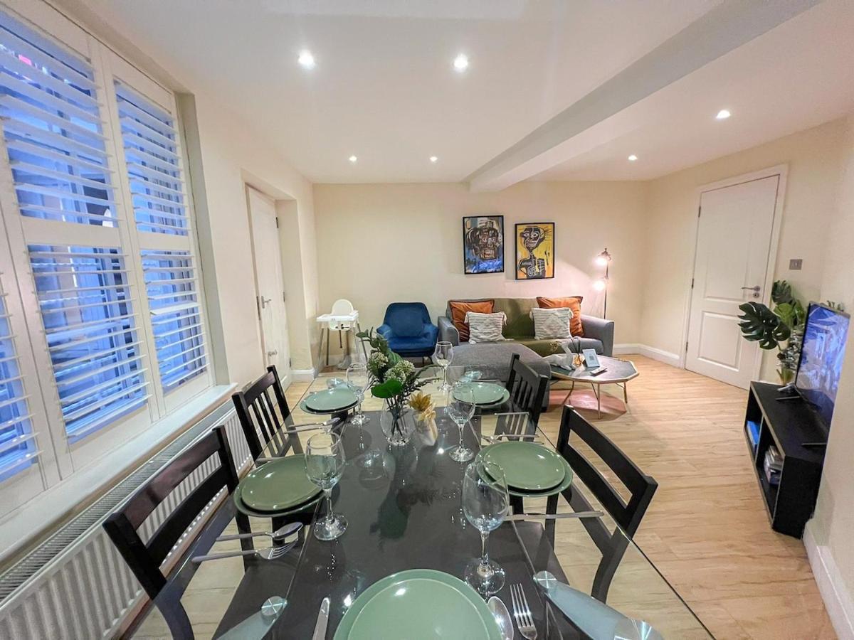 3 Bedroom Apartment With Private Terrace In Pimlico, Westminster, Victoria Londra Dış mekan fotoğraf